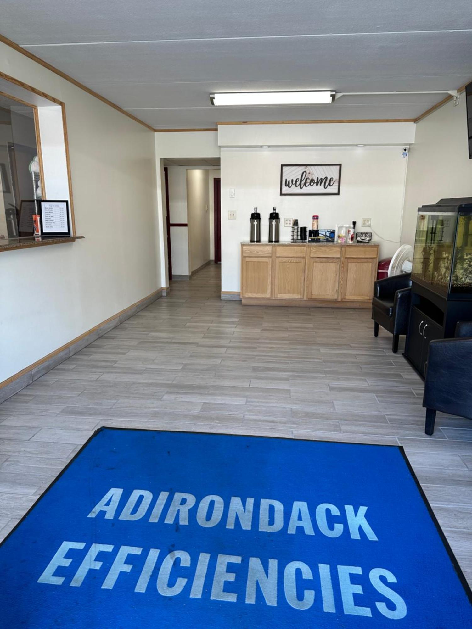 Adirondack Efficiencies Hotel Watertown Exterior foto